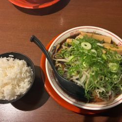 中華そば竹入り　ライス