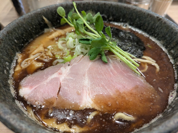 「魚介豚骨ラーメン(950円)」@ケンラボの写真