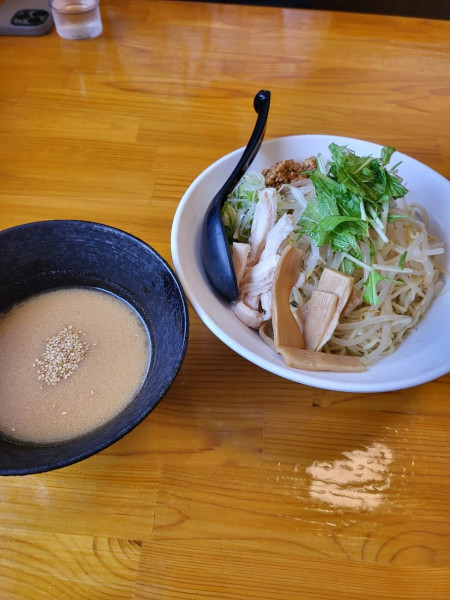 「ごま冷やしつけ麺」@さくら食堂の写真