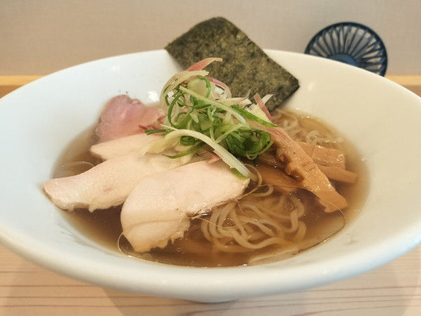 「いか節の冷やし麺！(限定)」@ラーメンLab ろじっくの写真