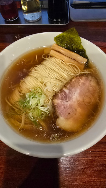 「らーめん　醤油　750円」@翔鶴 高崎店の写真