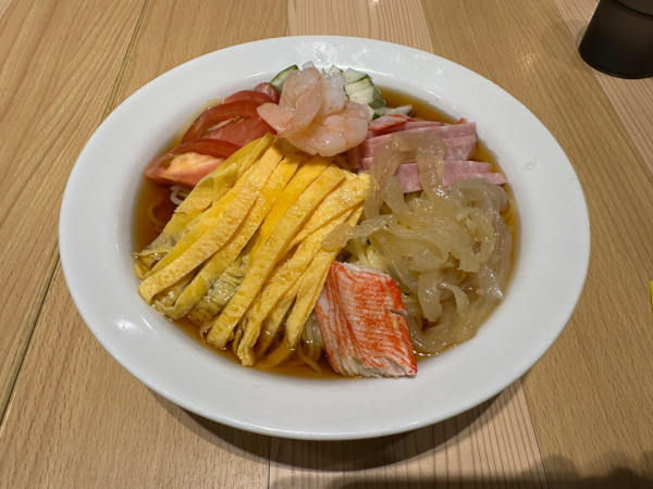 「冷やし中華（並盛）980円」@創作中華料理 名采の写真