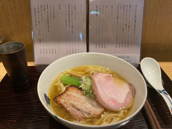 「塩　中太手もみ麺」@麺 みつヰの写真