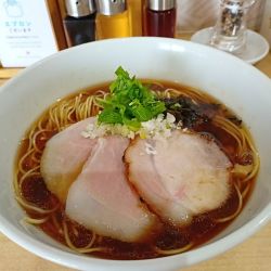 支那そば（黒）