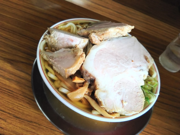 「鳴海の中華大 1500円」@丸海鳴海中華そば 金沢通り店の写真