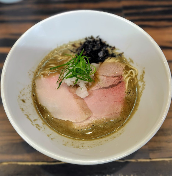 「濃いいりこそば 1100円」@中華そば 梟の写真