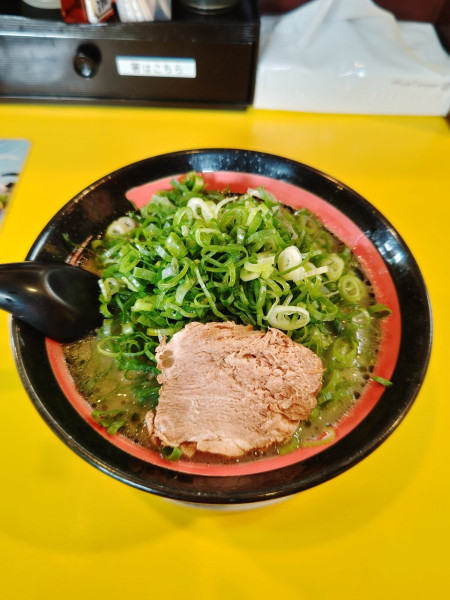 「ねぎやまラーメン(750円)」@めん骨マンの写真