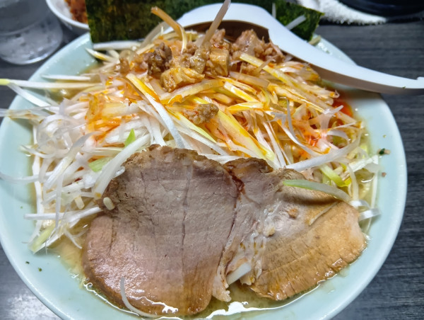 「ネギ醤油ラーメン　少小ライス」@横浜家系ラーメン 壱蔵家の写真