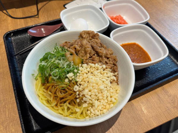 「牛玉スタミナまぜそば（半熟）」@吉野家 松戸東口店の写真