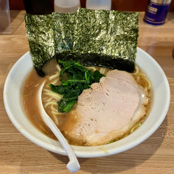 「ラーメン」@家系らーめん やなぎやの写真