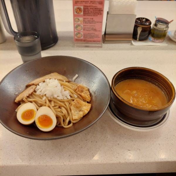 「特製海老ポタつけ麺＋半海老チャーハン」@SHRIMP NOODLE 海老ポタの写真