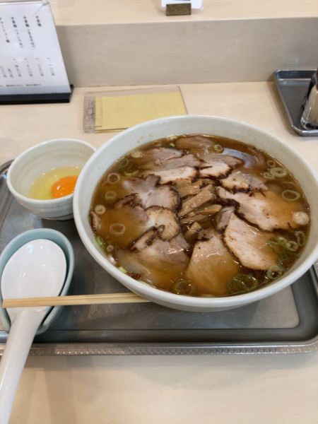 「チャーシュー麺＋生玉子　1480円」@永福町大勝軒の写真