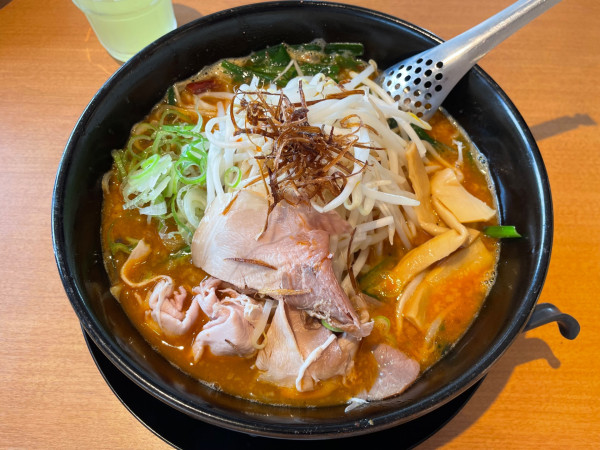 「さきがけ台湾　￥１１８８」@極旨醤油らーめん 一刻魁堂 東浦店の写真