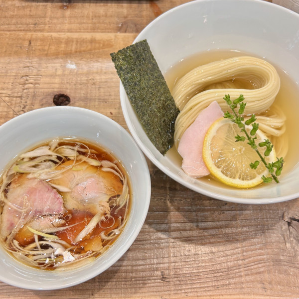 昆布水つけ麺醤油（1050円）