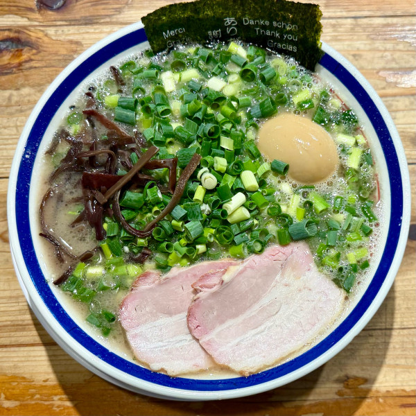 「ねぎらーめん ¥1,080 味付玉子 ¥150」@博多長浜らーめん 田中商店の写真