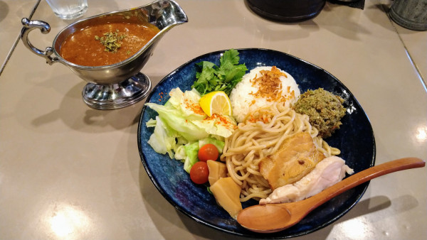 「【限定】海老と蟹の贅沢カレー合い盛り」@つけ麺 五ノ神製作所の写真