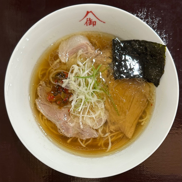 「九州醤油拉麺」@御山拉麺の写真