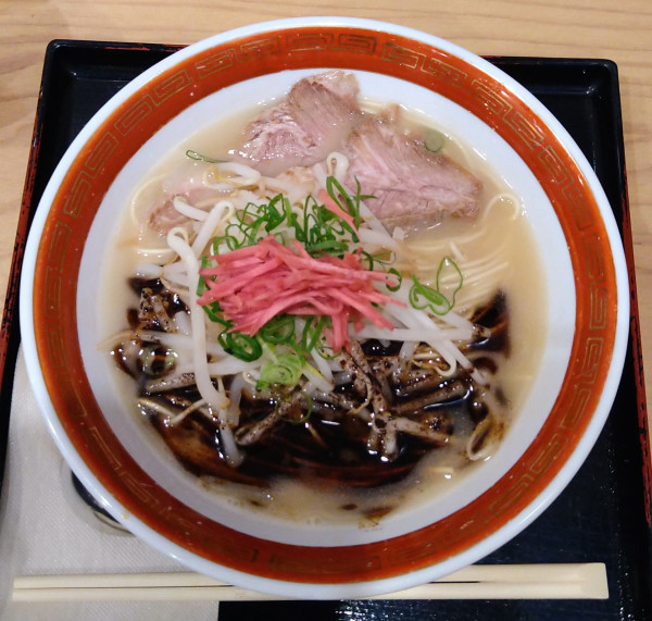 「ピュアヨウコツ ブラック【限定】」@瀬戸内食堂 ねいろ屋の写真