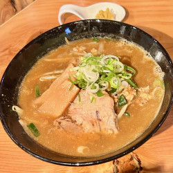 焼味噌ラーメン（1200円）