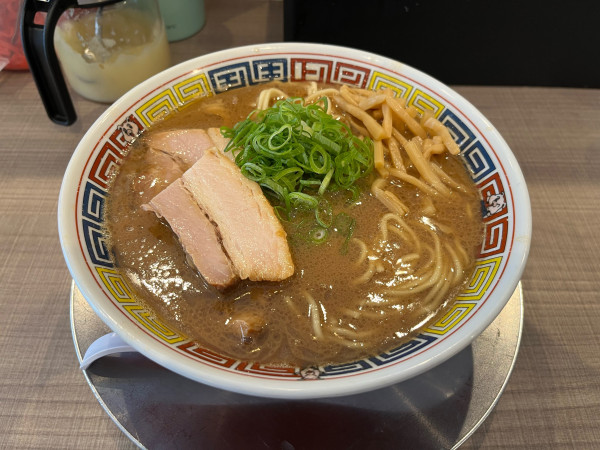 「【期間限定】うらしまなエキトン 950円+替玉(ランチサービス)」@エキトンの店 井の庄の写真