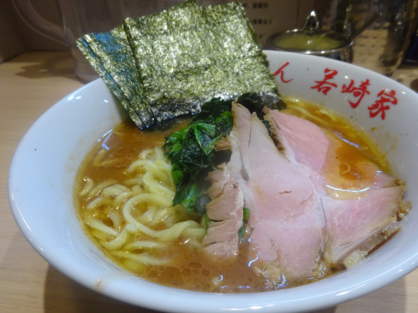 「らーめん　900円」@横浜ラーメン 若崎家の写真