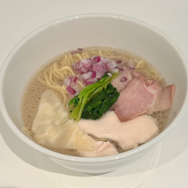 中華そば塩(950円)