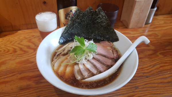 「チャーシュー手揉み中華そば」@麺や晴心の写真