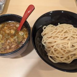 魚介つけ麺930円