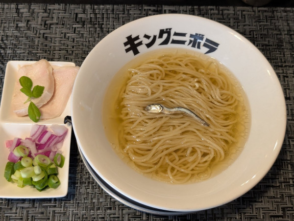 「正隊員専用怪獣　裏煮干し怪獣温ダッチニボラ」@キングニボラの写真