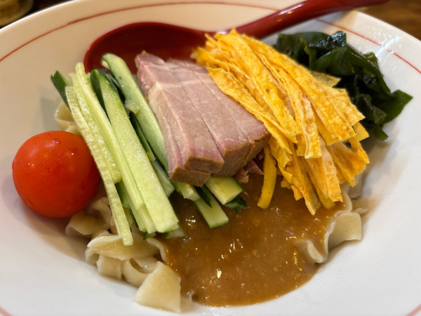 「【限定】味噌冷やし中華＋赤星」@東京味噌らーめん 鶉の写真