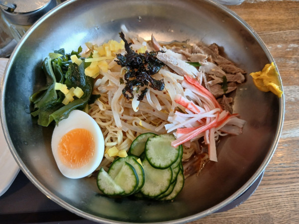 「冷やし中華 1030円」@メガらーめんの写真
