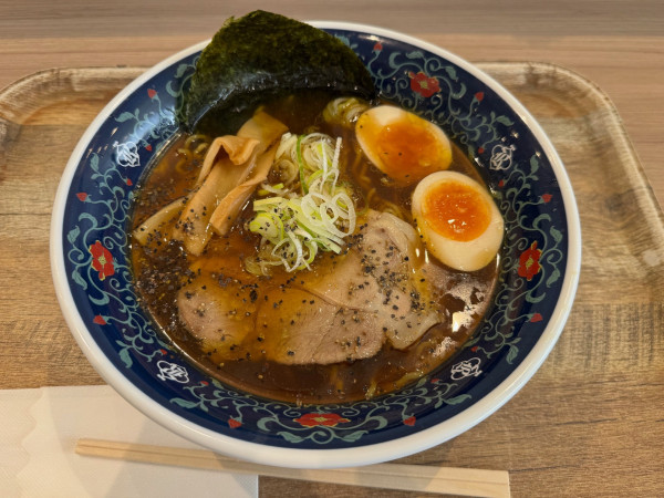 「松本ブラック中華そば」@凌駕IDEA イオンモール松本店の写真