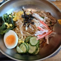 冷やし中華 1030円