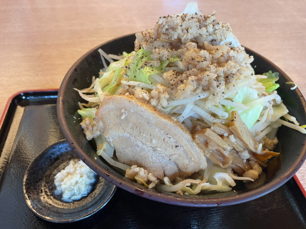 「土日限定・二郎系ラーメン：950円」@まめじま湯ったり苑の写真