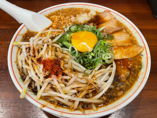 「背脂スタミナらぁめん超」@ラーメン魁力屋 府中白糸台店の写真