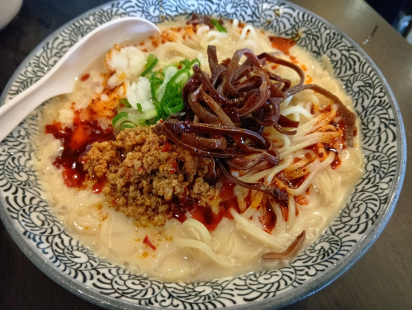 「冷やし坦々麵大盛」@濃厚鶏そば 晴壱の写真