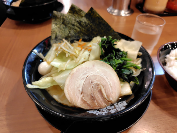 「野菜らーめん¥1030」@町田商店 横浜駅前店の写真