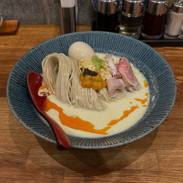 「冷やしとうもろこしと雲丹そば」@麺処 青野の写真