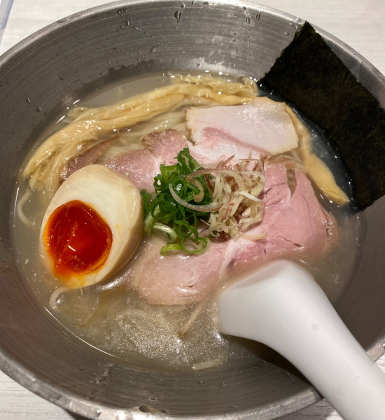 「【限定】冷やしらーめん（塩）1100円」@淡麗拉麺 己巳の写真