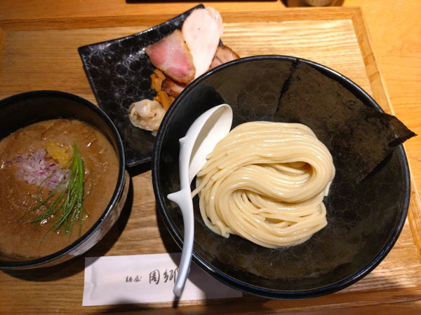 「つけ麺（小）1,300円」@麺屋 周郷 新橋店の写真