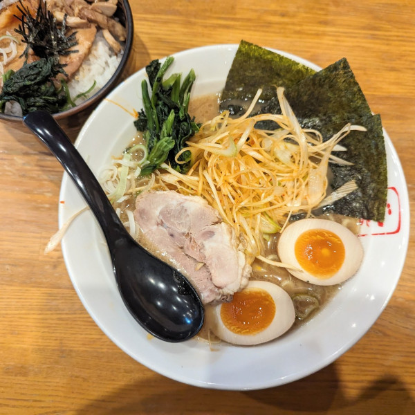 「ネギたま¥1210（濃いめ、硬め）」@じれっ亭 あざみ野店の写真