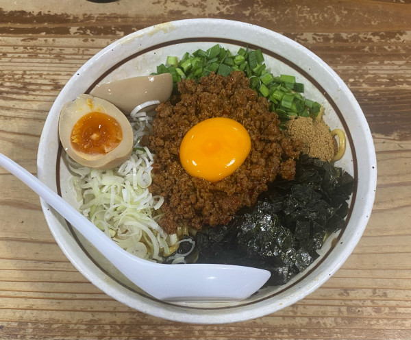 「まぜそば　半熟味玉」@麺 酒 やまのの写真