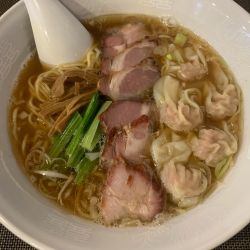 チャーシューワンタン麺