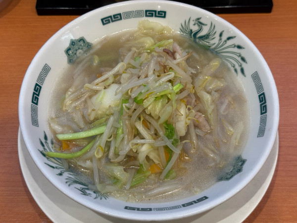 「野菜たっぷりタンメン 麺少なめ　590円」@日高屋 成田東口店の写真