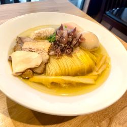 春の白醤油らぁ麺