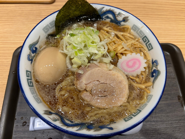 「味玉らーめん　890円」@舎鈴 北浦和駅前店の写真
