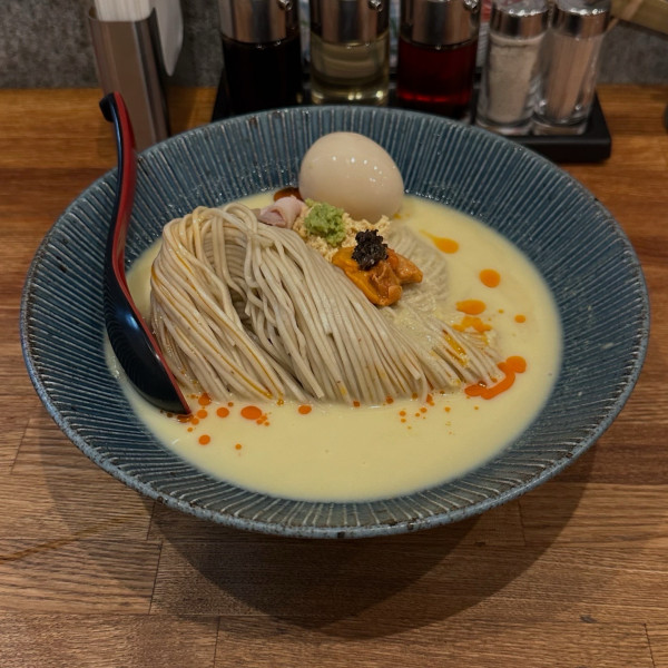 「冷やしとうもろこしと雲丹そば」@麺処 青野の写真