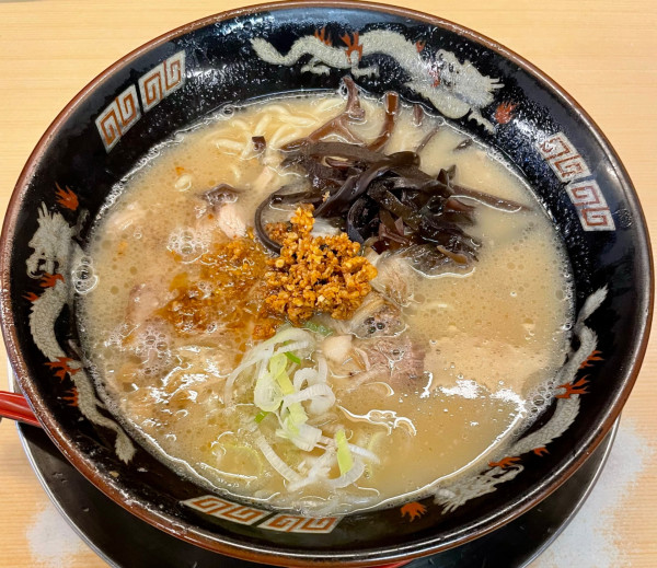 「豚とろラーメン」@鹿児島ラーメン 豚とろ 天文館本店の写真