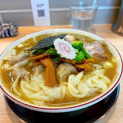塩ワンタン麺