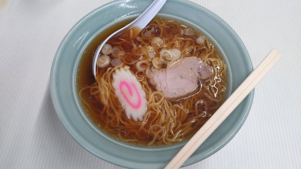 「ラーメン(550円・メンマ抜)」@辰巳軒の写真